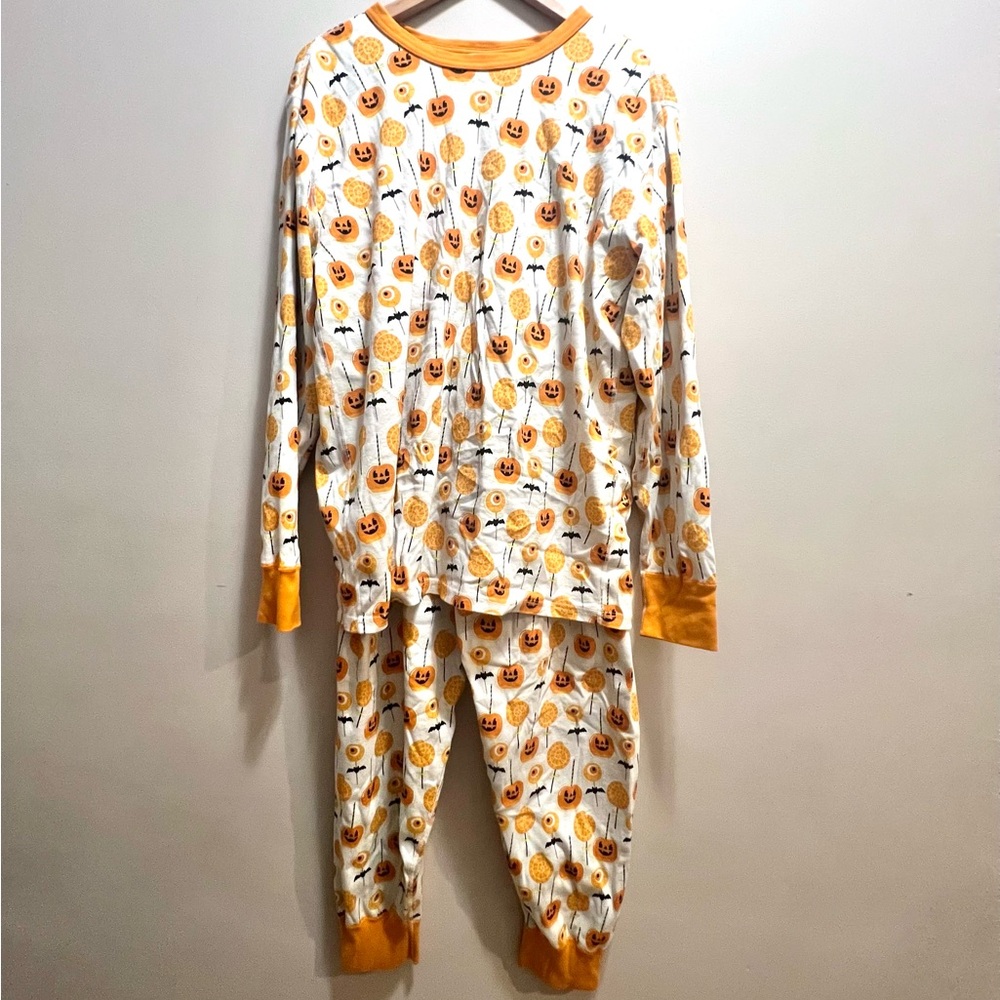 The Company Store Pajamas Set Mens XL Halloween Pumpkin Candy Print